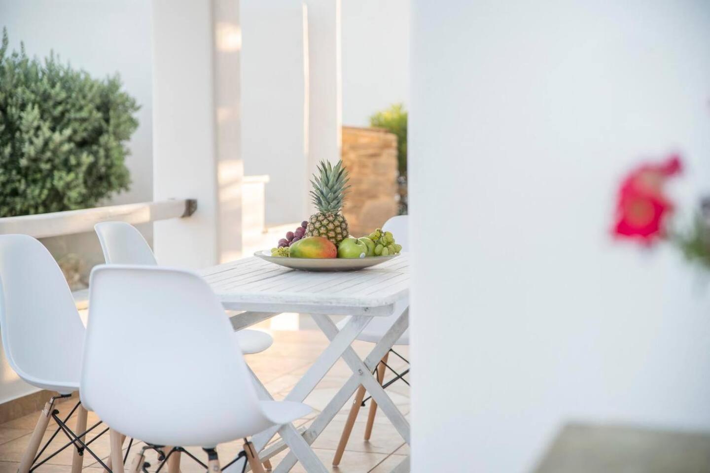 Zoe & Zen Collection Apartment Parikia  Exterior photo