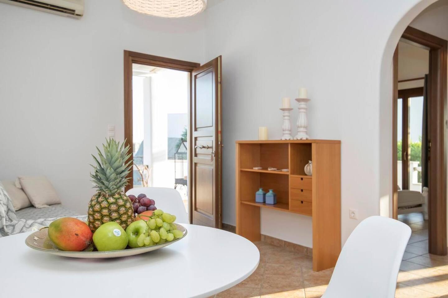 Zoe & Zen Collection Apartment Parikia  Exterior photo